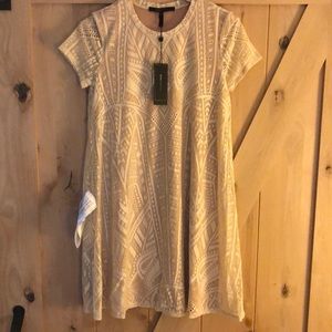 bcbgmaxazria lace short sleeve maternity dress